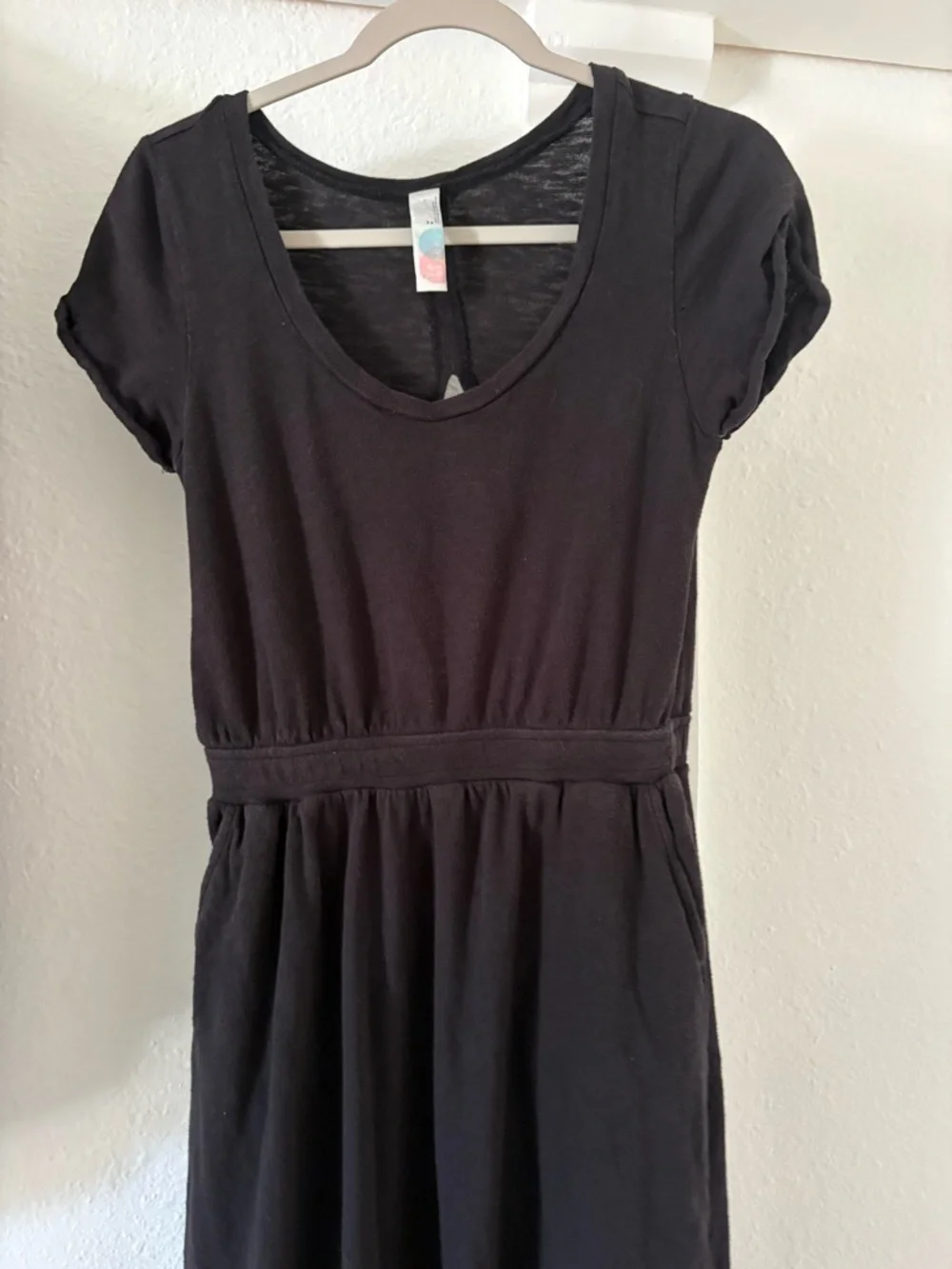Women’s ' Black Casual Knit Dress - Soft Scoop Neck - Picture 1 of 3